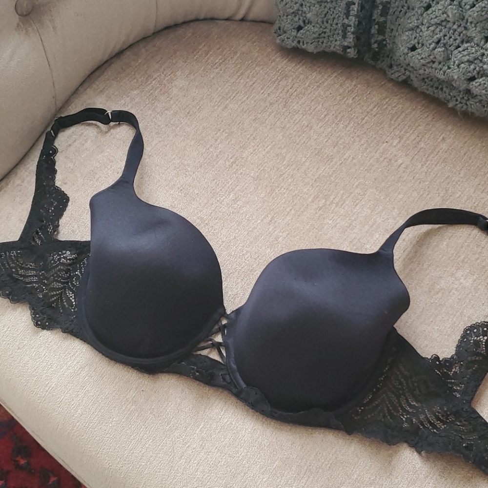 Lasenza So Free black bra
